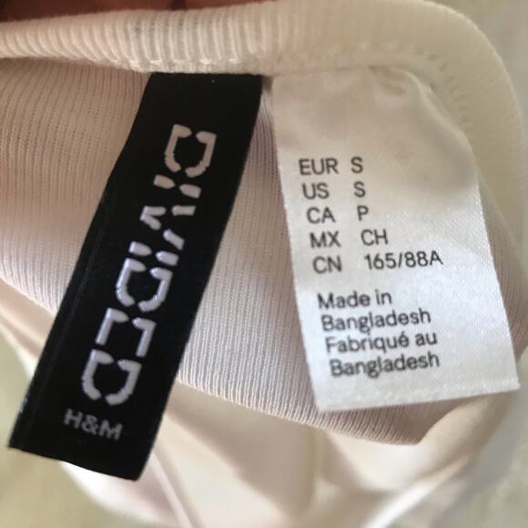 H & M Divided White Short Sleeve Crop Top with Tie Back Women's Size Small - Picture 6 of 6